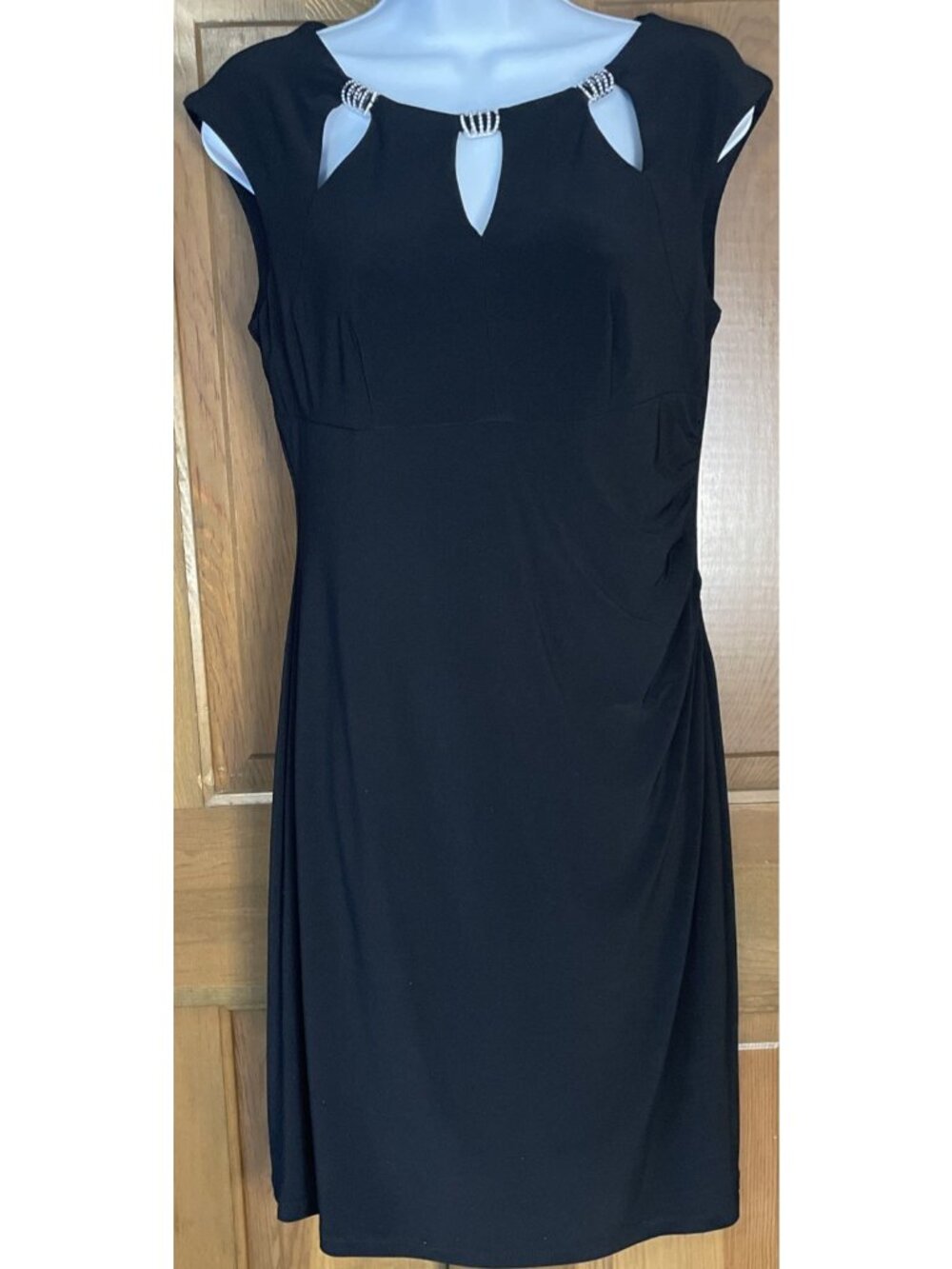 Scarlett Women's Black Sleeveless Cut Out Neck Party Cocktail Dress Size 8
